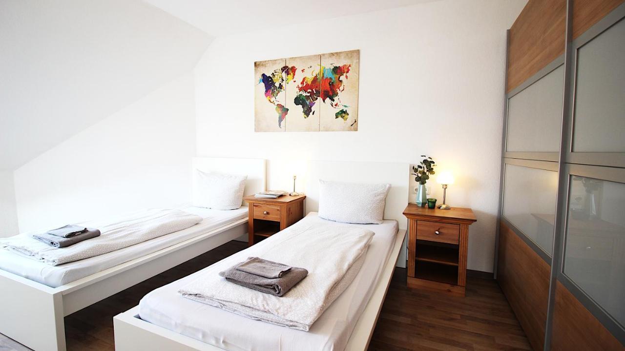 Homie Stay Zell - Apartment Mit Privatparkplatz Zell am Main 외부 사진