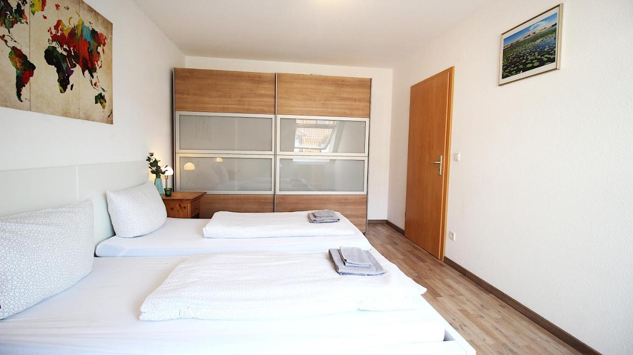 Homie Stay Zell - Apartment Mit Privatparkplatz Zell am Main 외부 사진