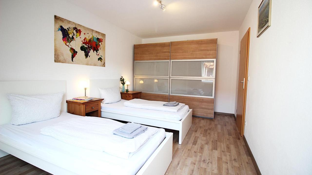 Homie Stay Zell - Apartment Mit Privatparkplatz Zell am Main 외부 사진